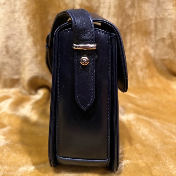 Vintage Authentic Gucci Box Bag Dark Navy Leather - Picture 3 of 15